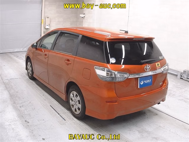 TOYOTA WISH