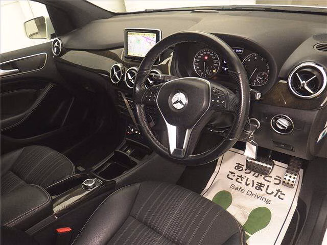 MERCEDES-BENZ B-CLASS