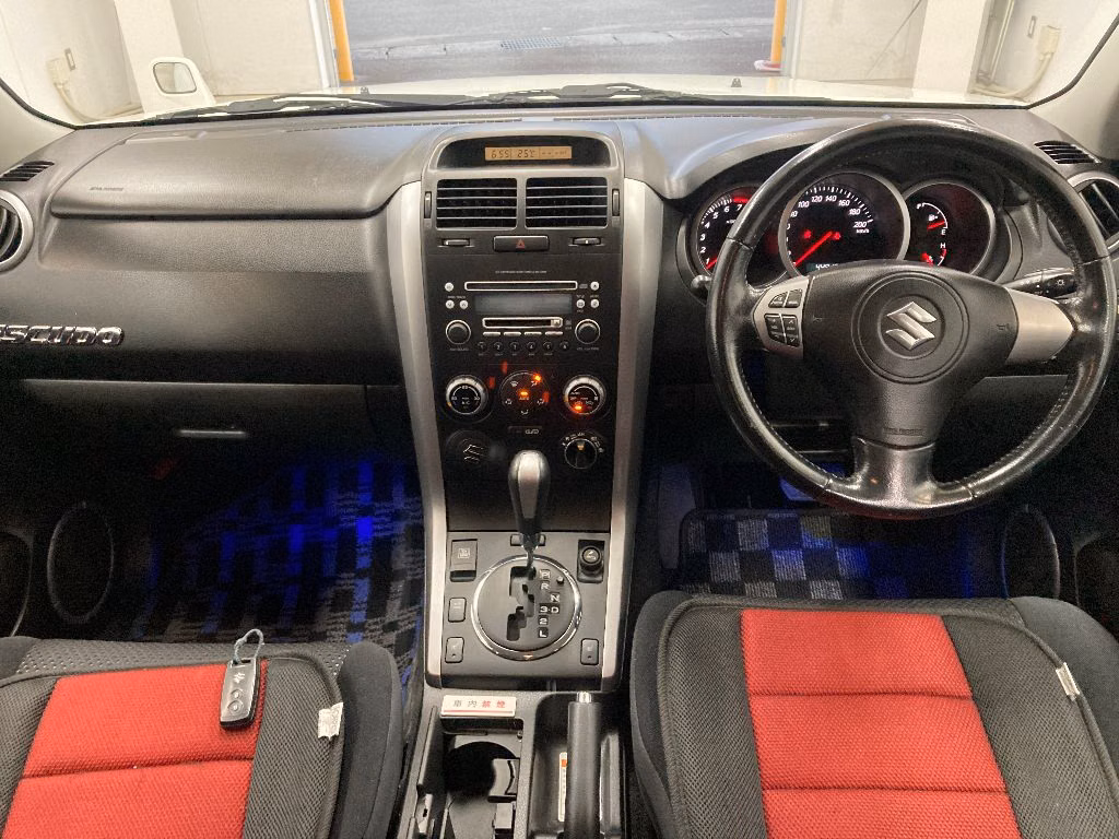SUZUKI ESCUDO