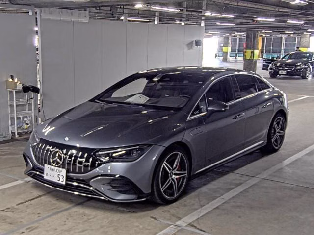 MERCEDES-BENZ EQE