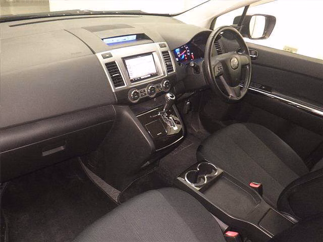 MAZDA MPV