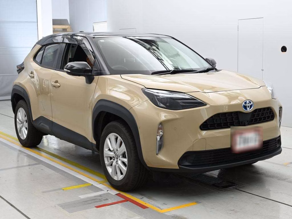 TOYOTA YARIS CROSS