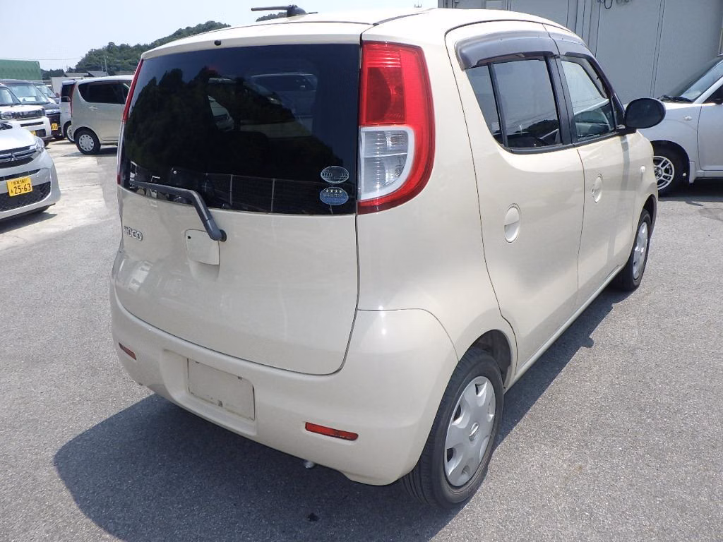 NISSAN MOCO