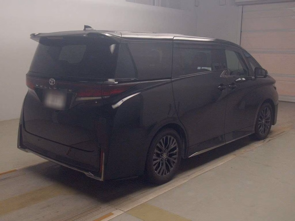 TOYOTA VELLFIRE