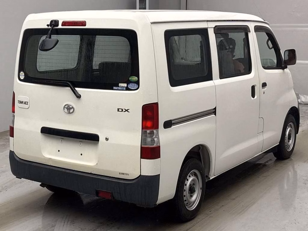 TOYOTA LITE ACE