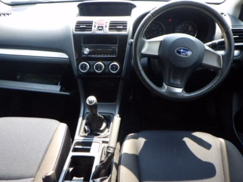 SUBARU IMPREZA