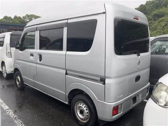 NISSAN NV100 CLIPPER