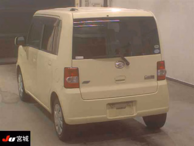 DAIHATSU MOVE CONTE