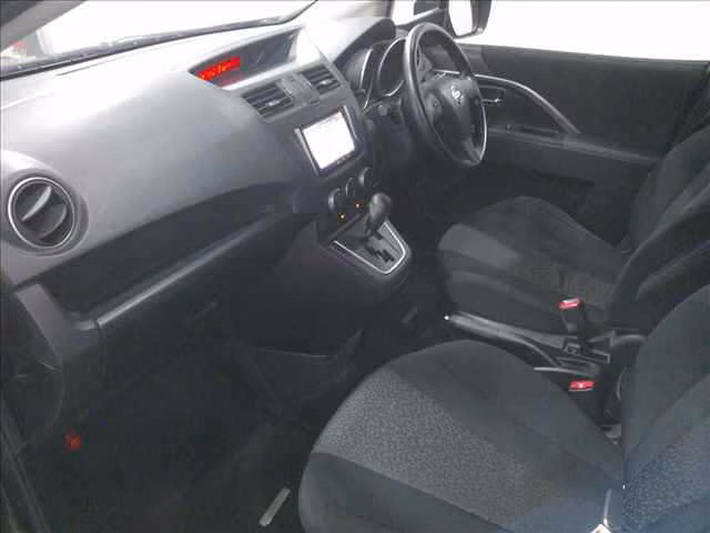 NISSAN LAFESTA
