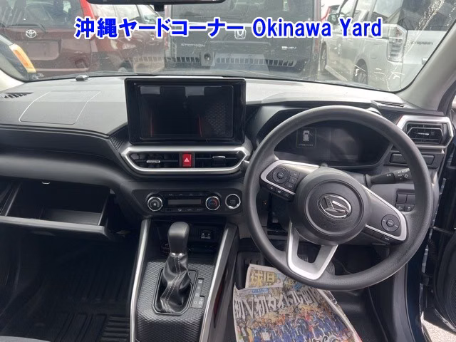 DAIHATSU ROCKY