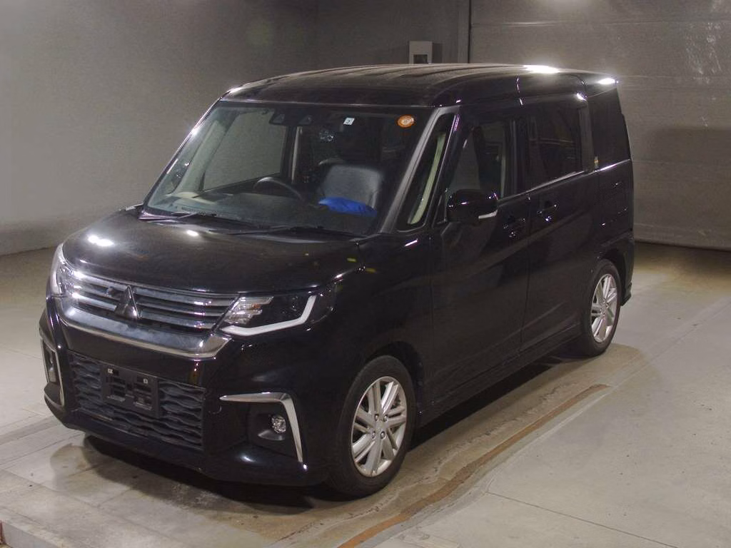 MITSUBISHI DELICA D:2