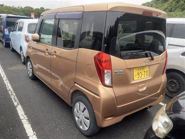 MITSUBISHI EK SPACE