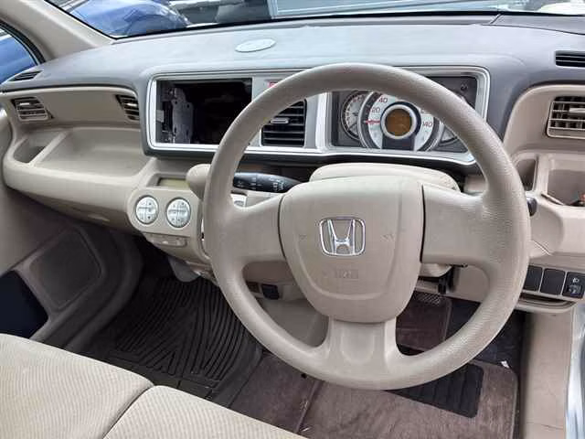 HONDA LIFE
