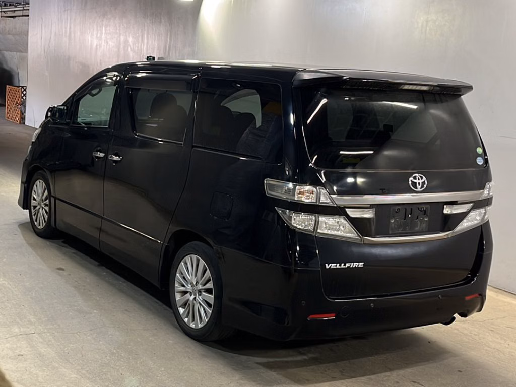 TOYOTA VELLFIRE