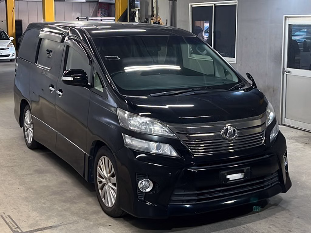 TOYOTA VELLFIRE