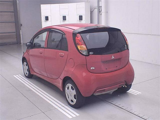 MITSUBISHI I