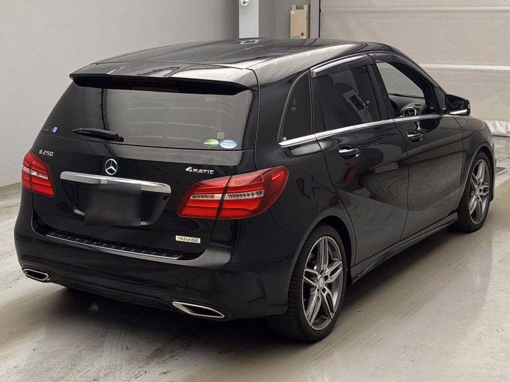 MERCEDES-BENZ B-CLASS