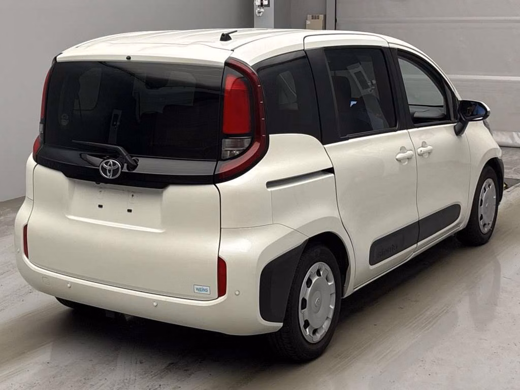 TOYOTA SIENTA