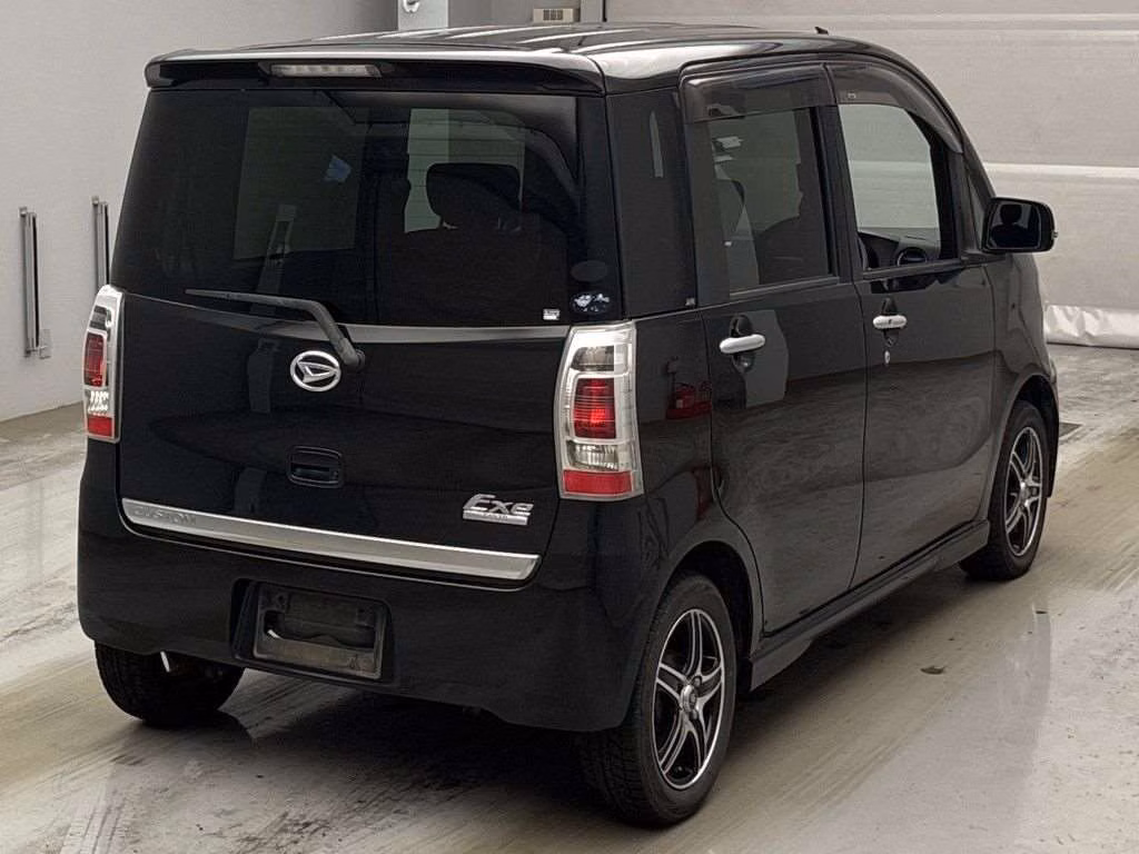 DAIHATSU TANTO EXE