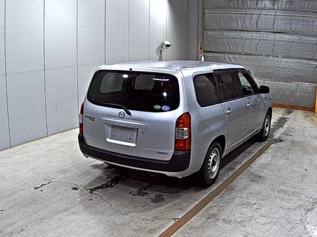 MAZDA FAMILIA