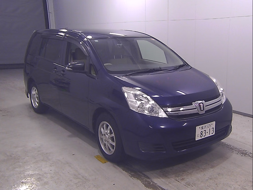 TOYOTA ISIS