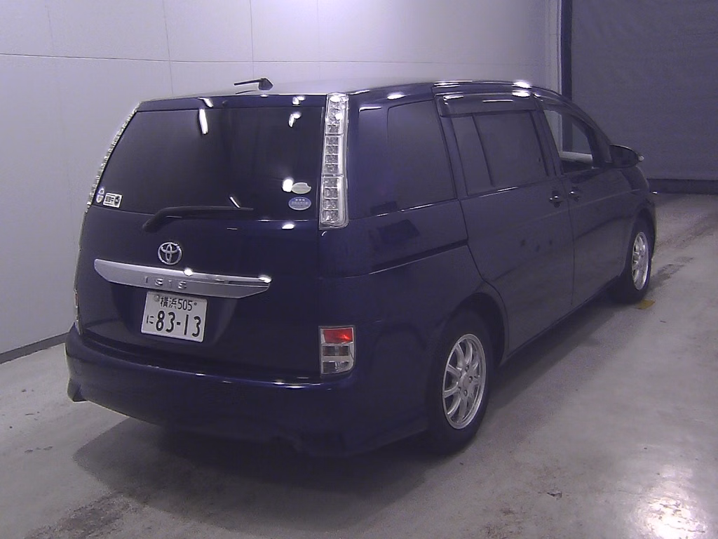 TOYOTA ISIS