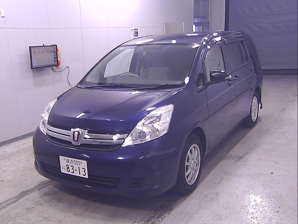 TOYOTA ISIS