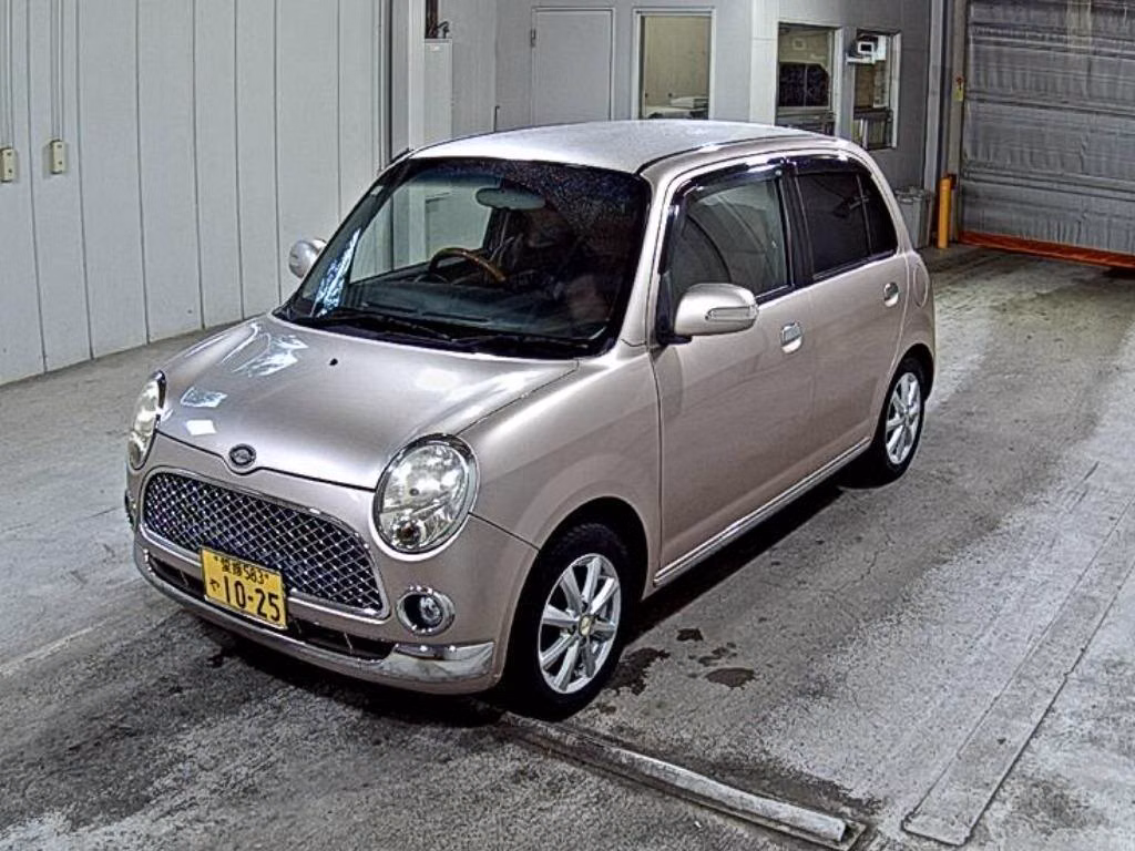 DAIHATSU MIRA GINO