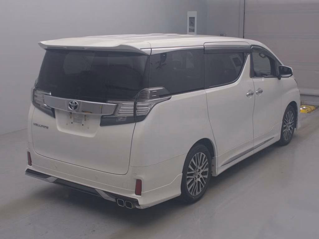 TOYOTA VELLFIRE