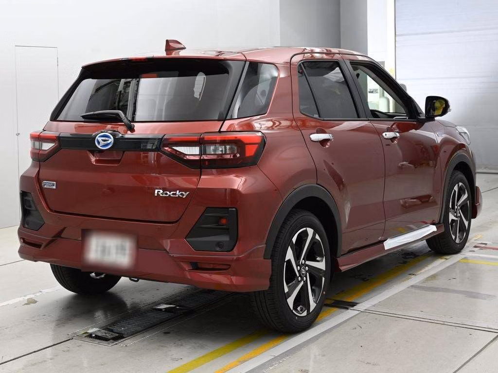 DAIHATSU ROCKY