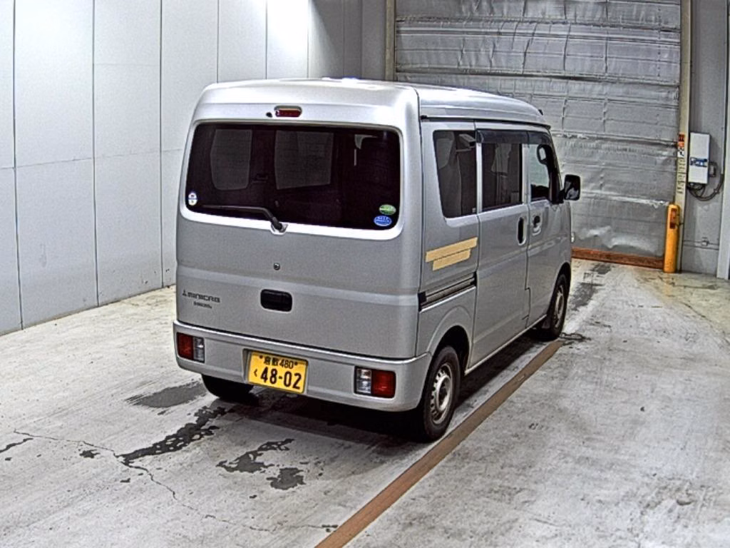 MITSUBISHI MINICAB
