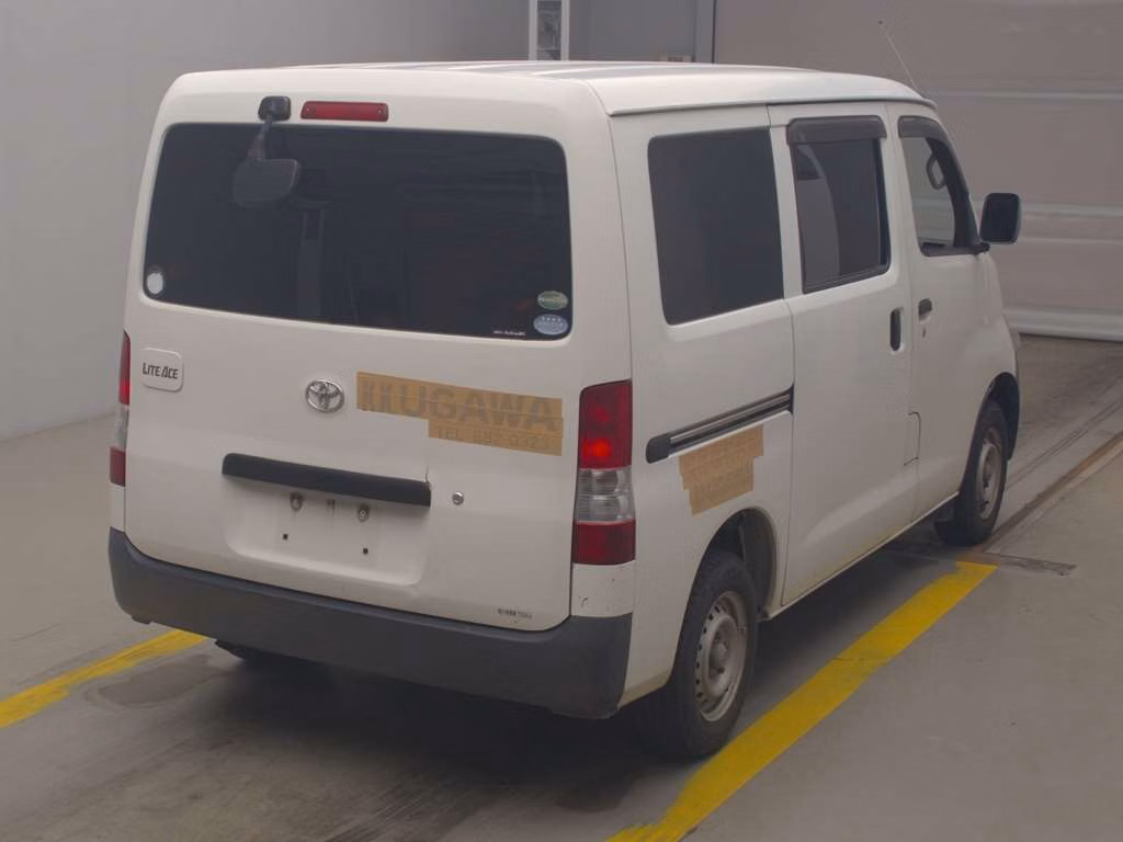 TOYOTA LITE ACE
