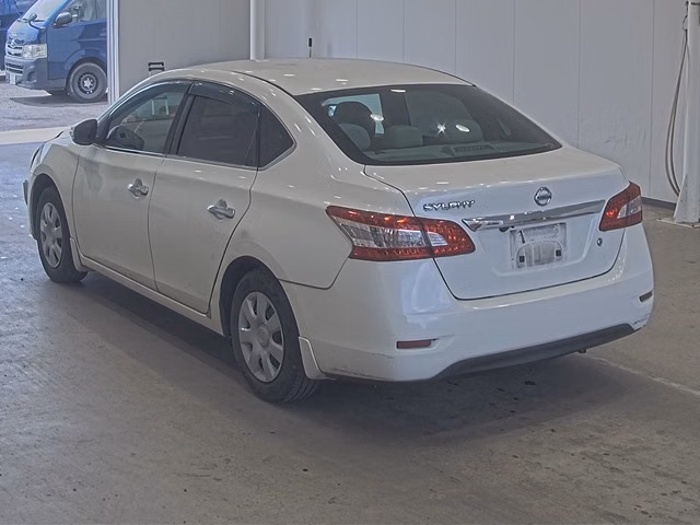 NISSAN SYLPHY