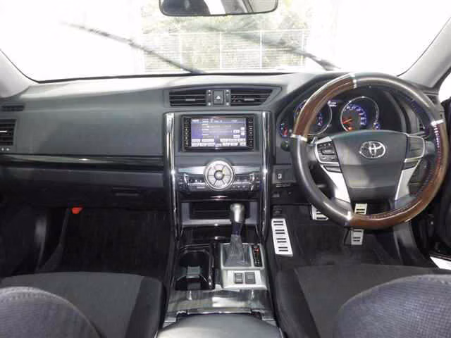 TOYOTA MARK X