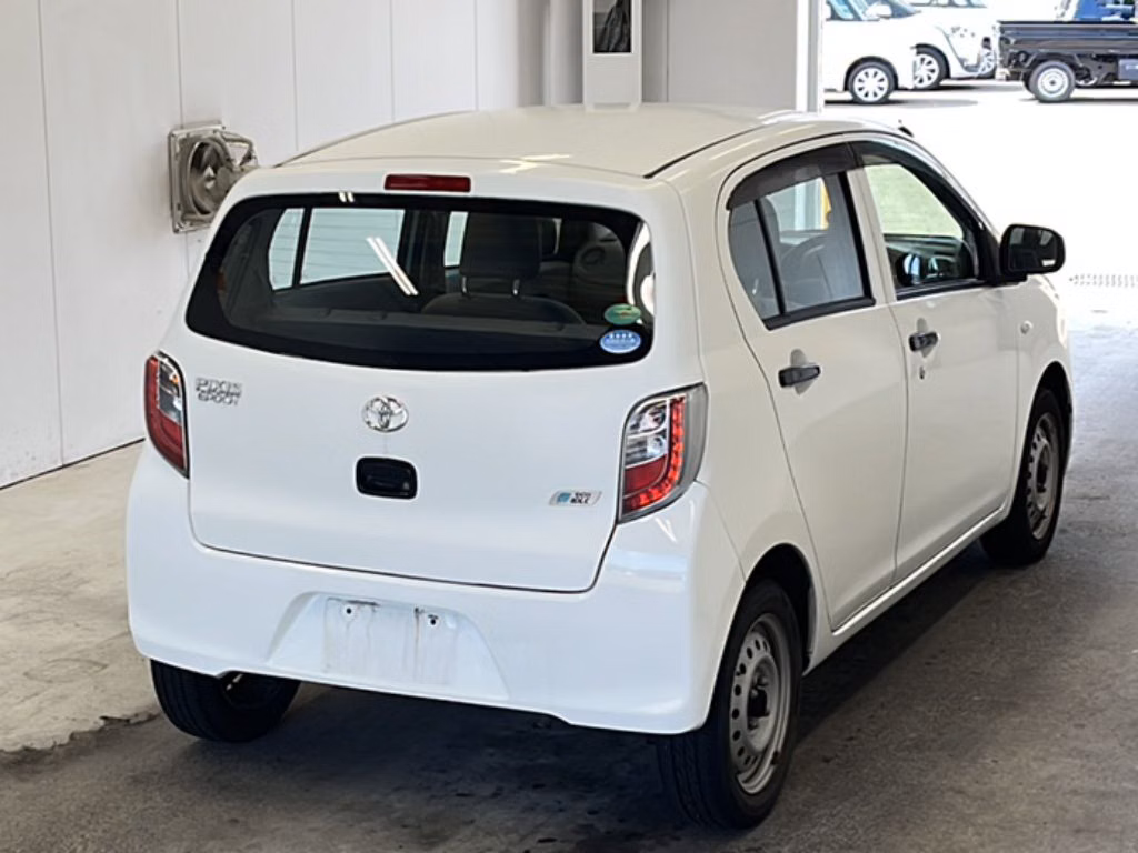 TOYOTA PIXIS EPOCH