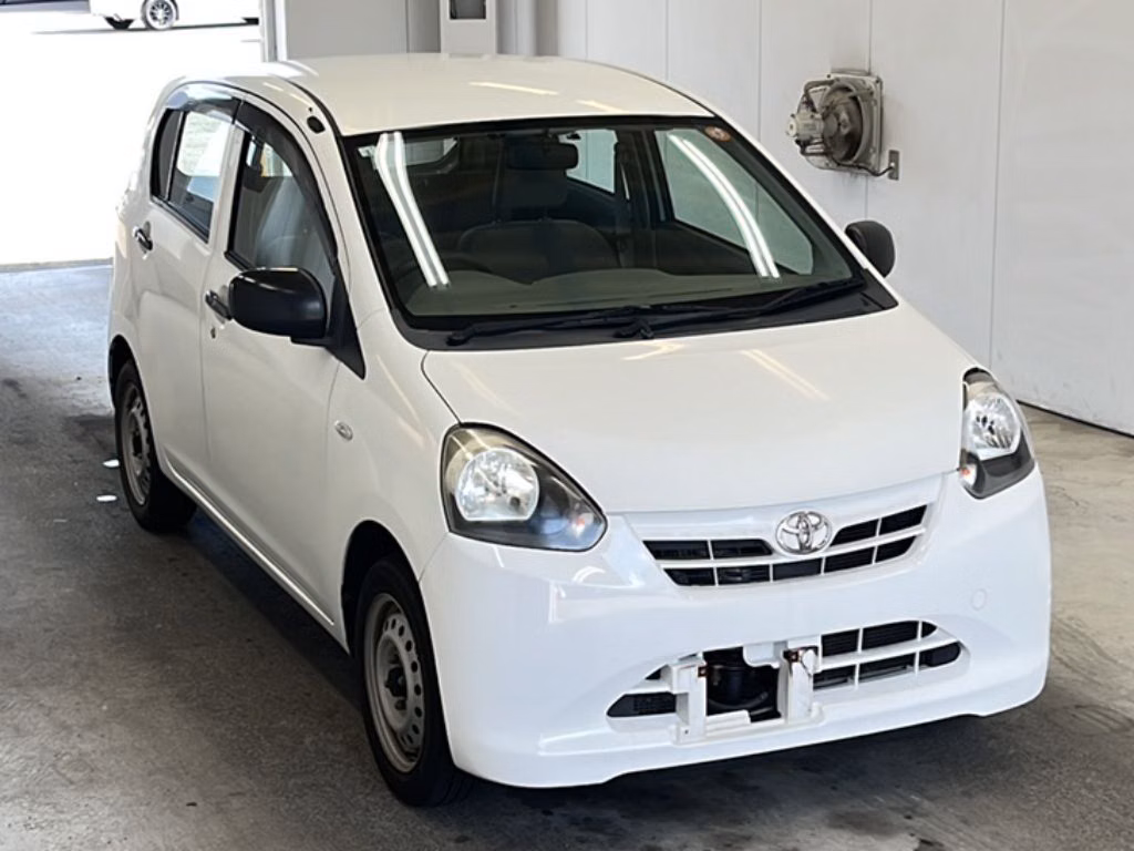 TOYOTA PIXIS EPOCH