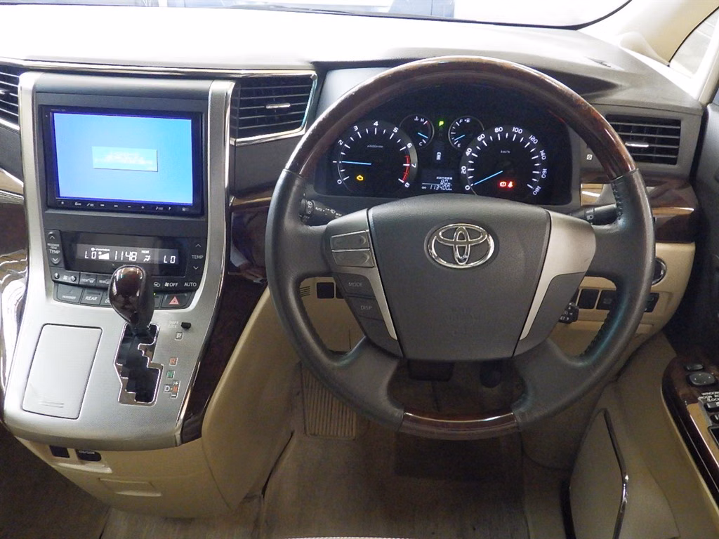 TOYOTA ALPHARD