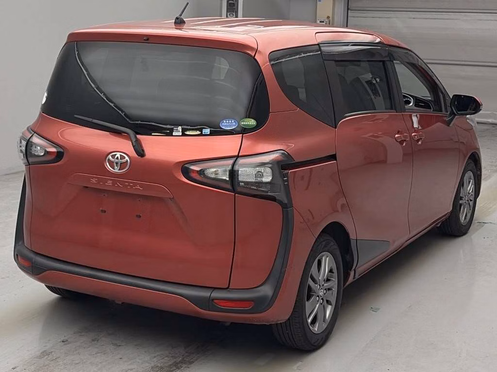 TOYOTA SIENTA