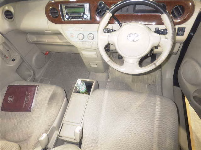 TOYOTA PORTE