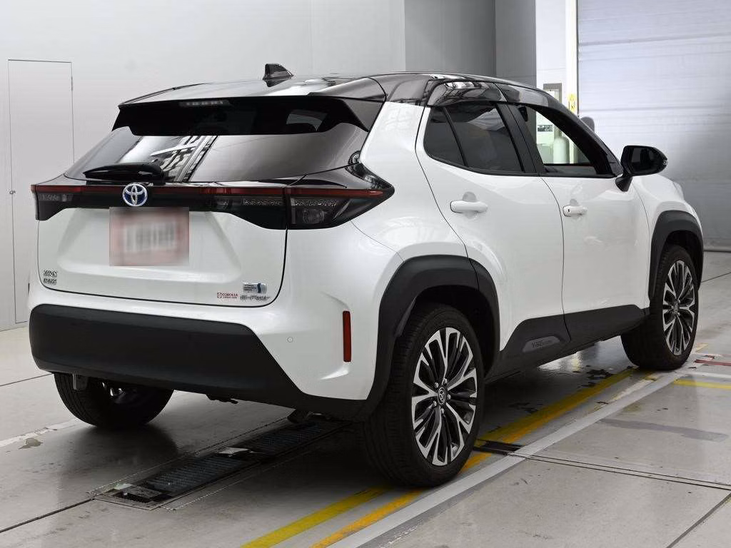 TOYOTA YARIS CROSS