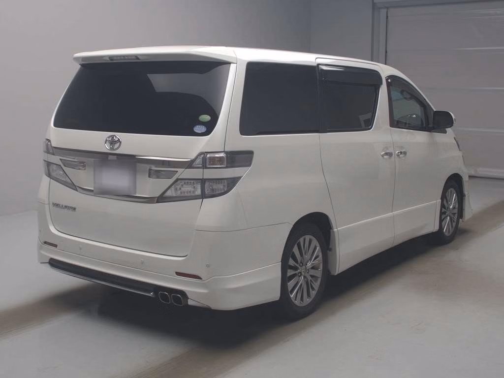 TOYOTA VELLFIRE