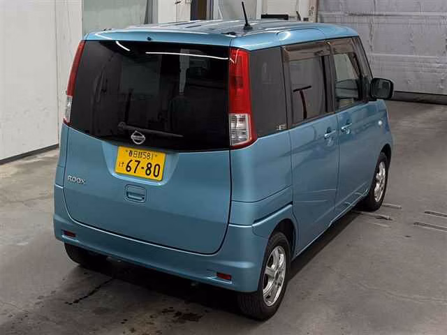 NISSAN ROOX