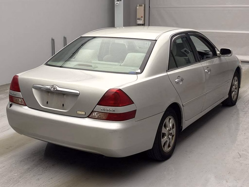 TOYOTA MARK II