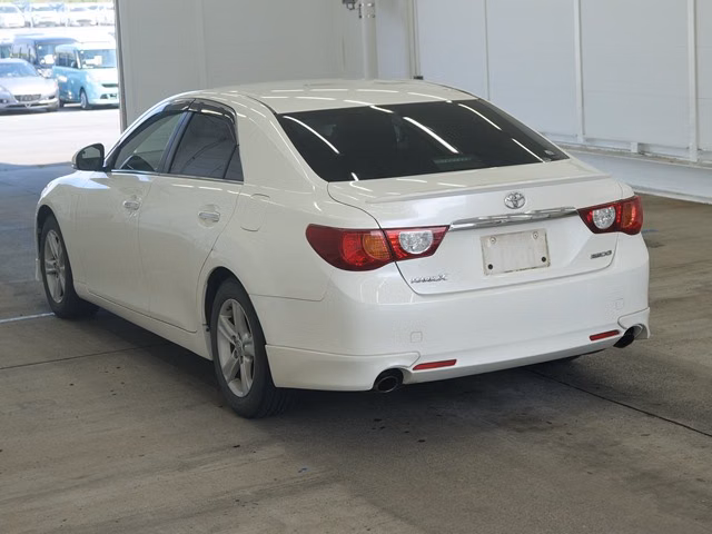 TOYOTA MARK X