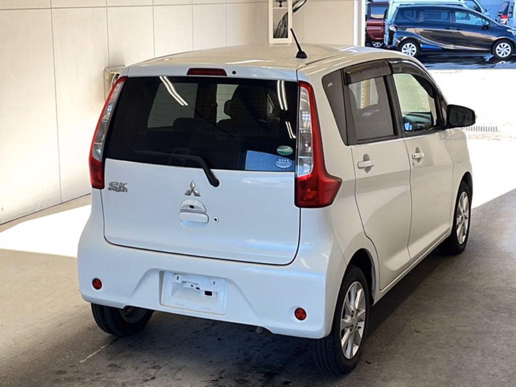 MITSUBISHI EK WAGON