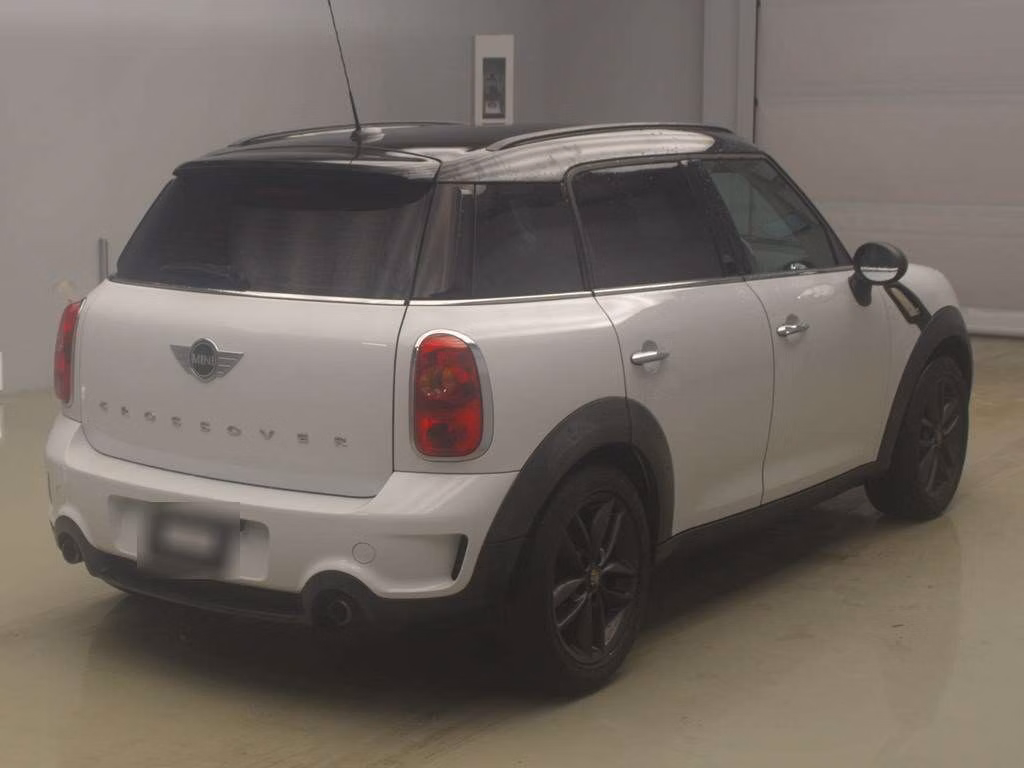 MINI CROSSOVER