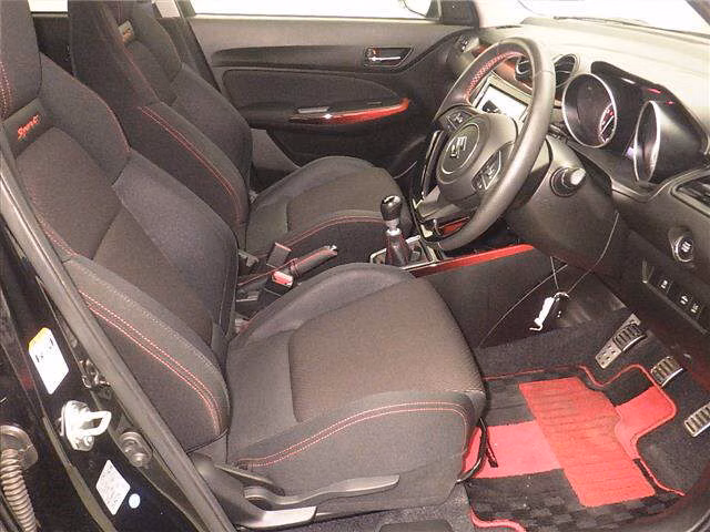 SUZUKI SWIFT