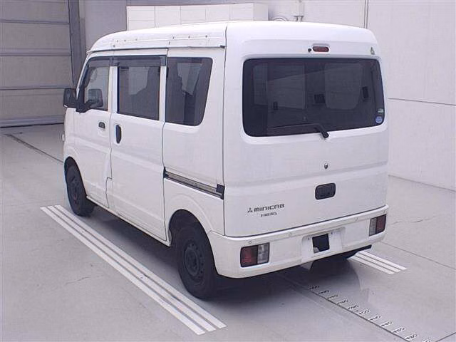 MITSUBISHI MINICAB