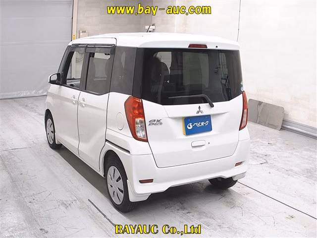MITSUBISHI EK SPACE