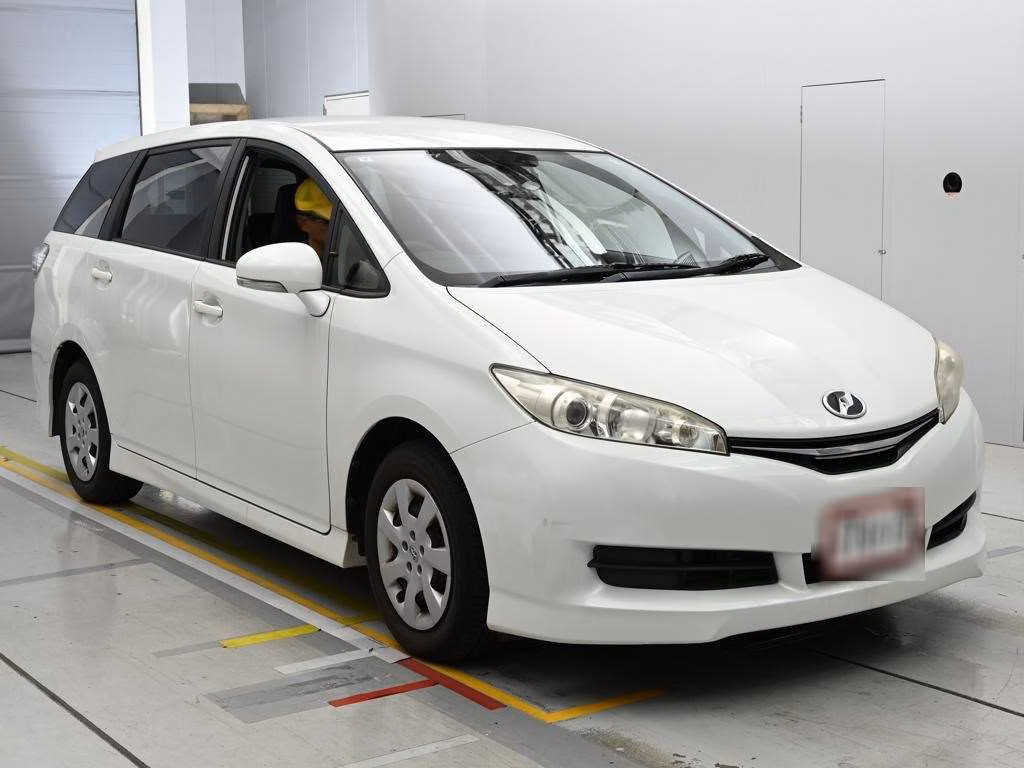 TOYOTA WISH
